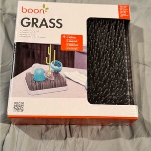 NWT Grey Boon Grass Baby Countertop Drying Rack with Removable Tray